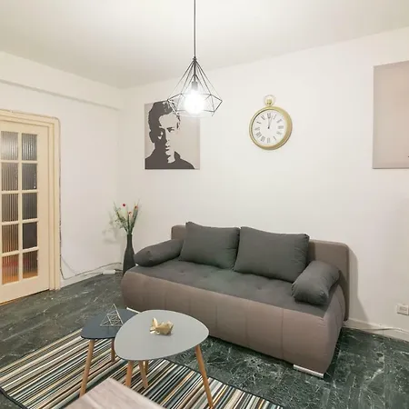 Calea Victorie Apartment, Garden Balcony *